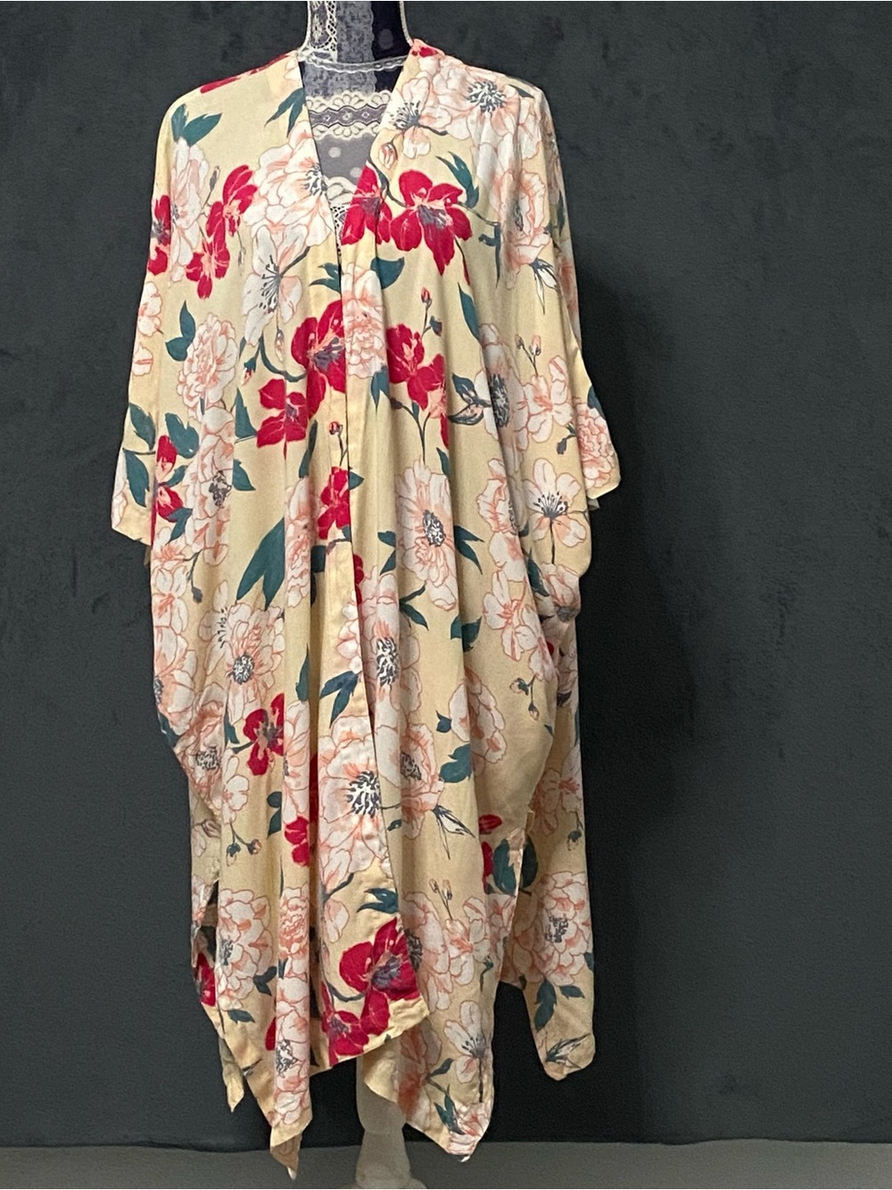 Roxy Kimono Cardigan Womens M/L Peach Pink Floral Short Sleeve Swim Cover Up